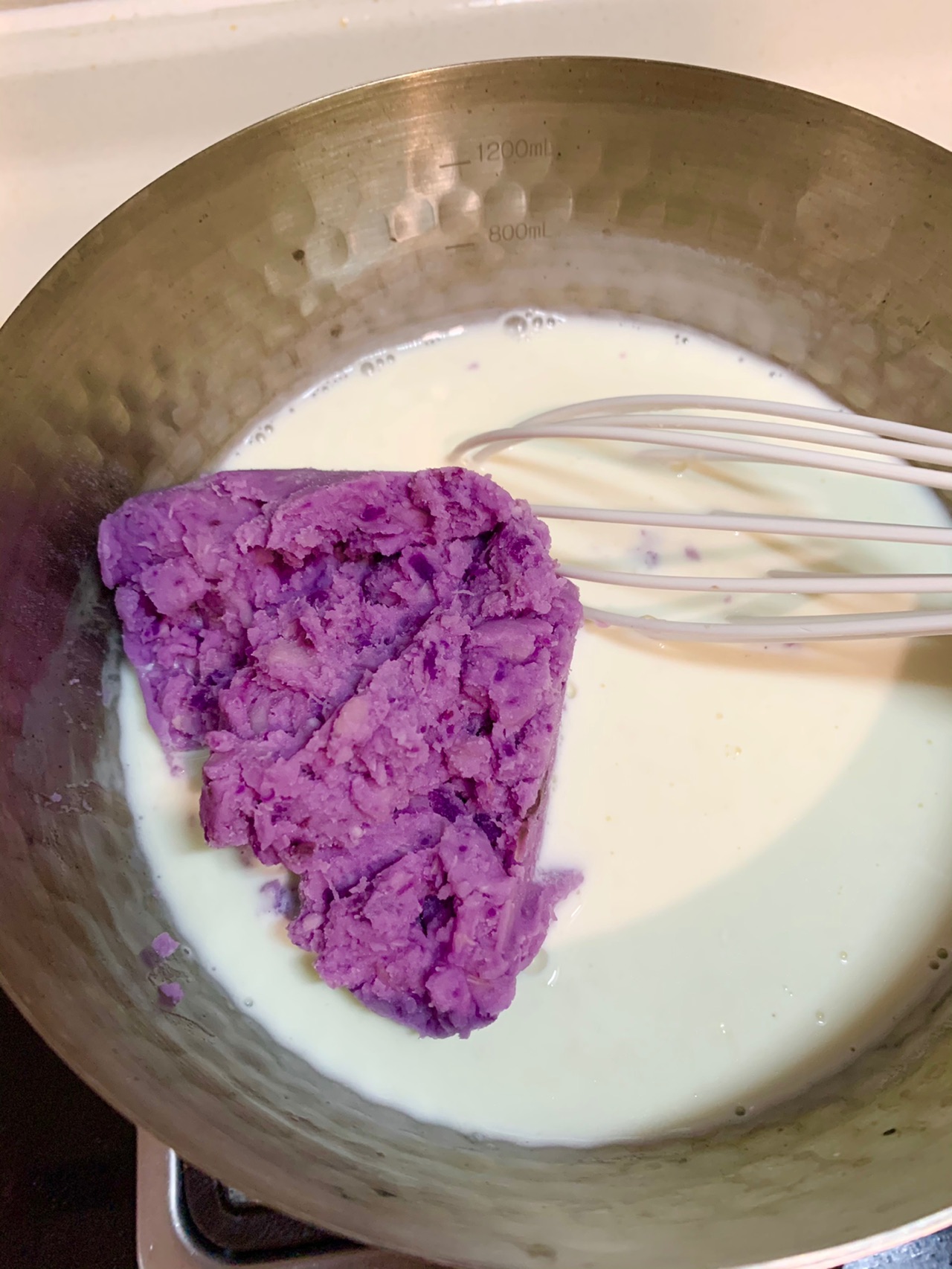 焦糖芋泥奶冻蛋糕卷