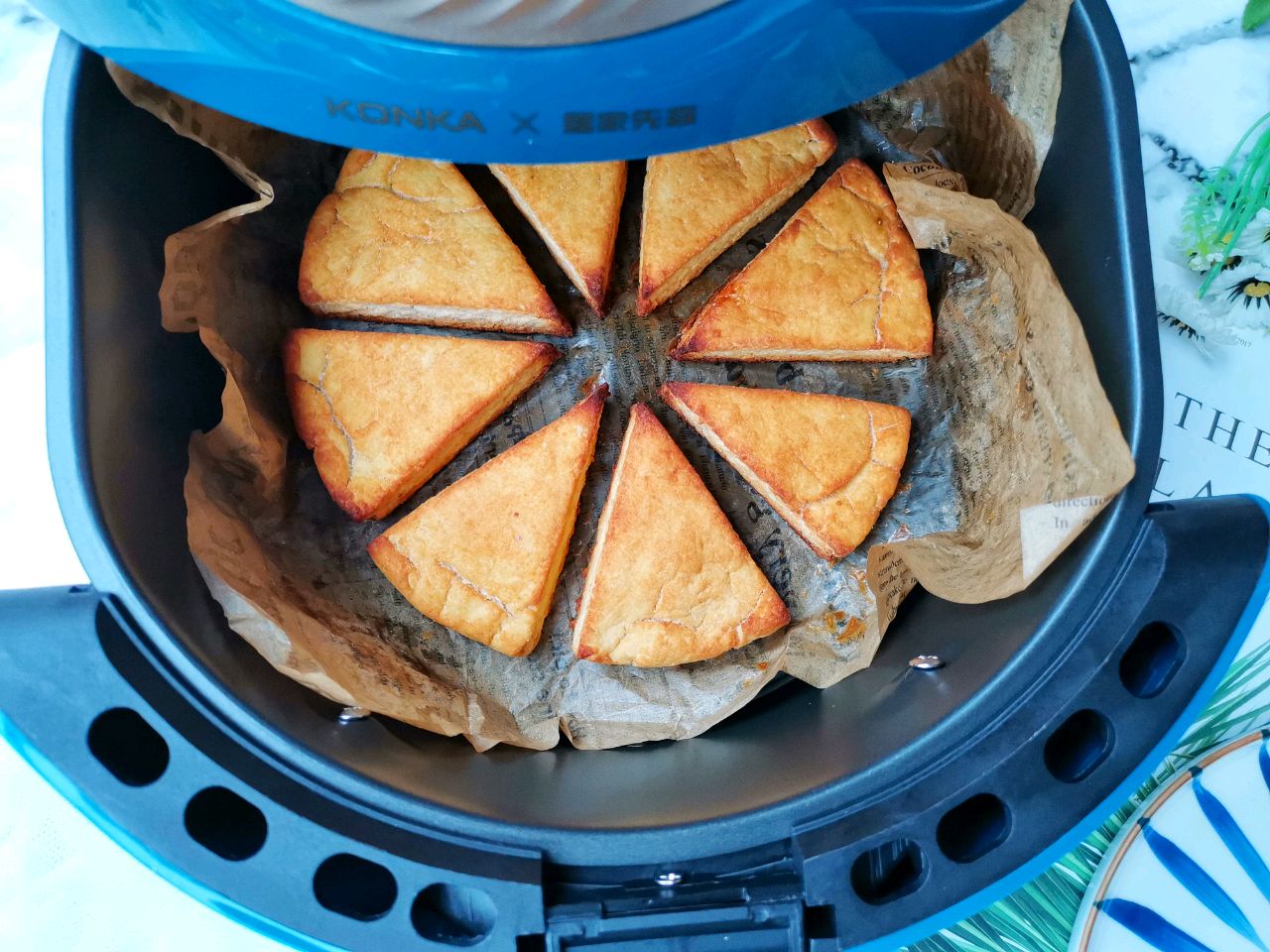 椒香酥脆的椰酥饼