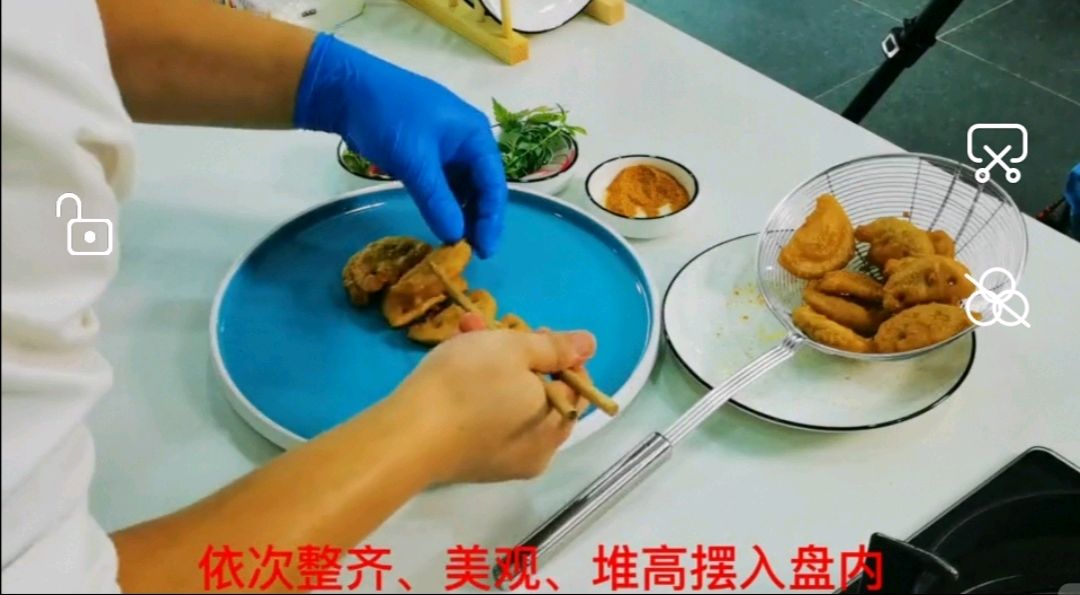 椒盐藕盒