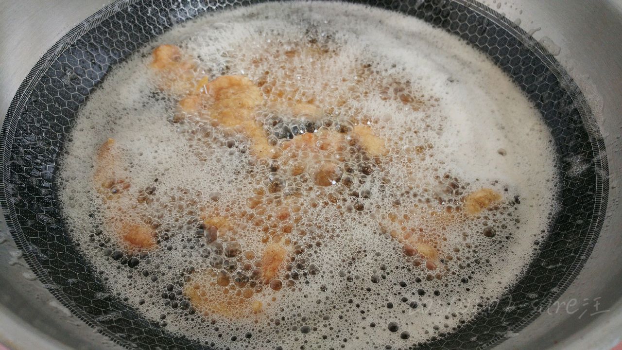 椒盐薯粉炸酥肉