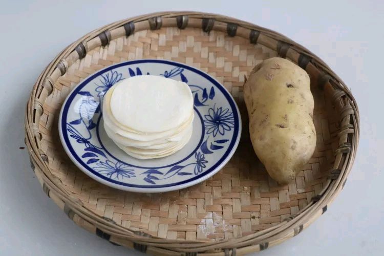 饺子皮的土豆饼