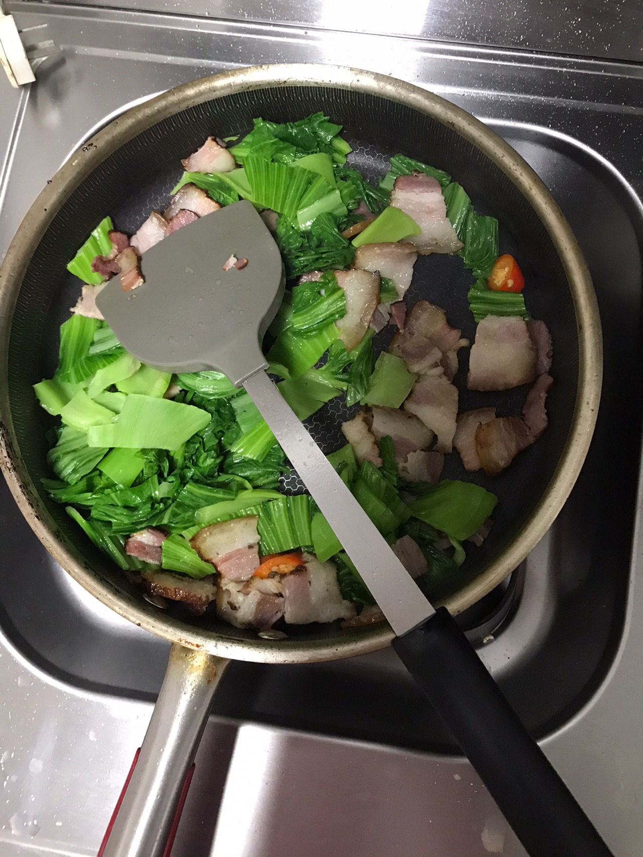 芥菜炒腊肉