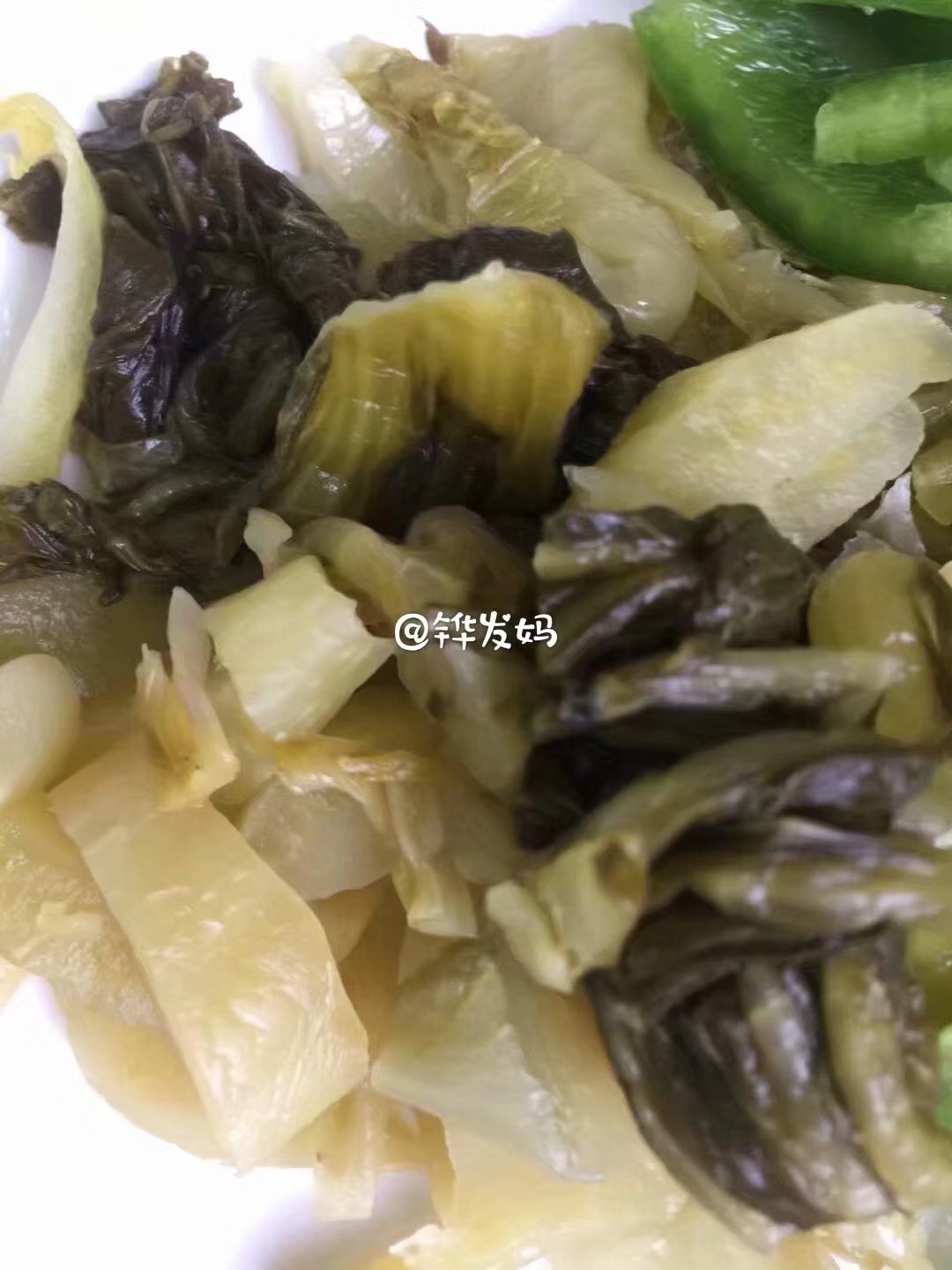芥兰酸菜牛肉饭
