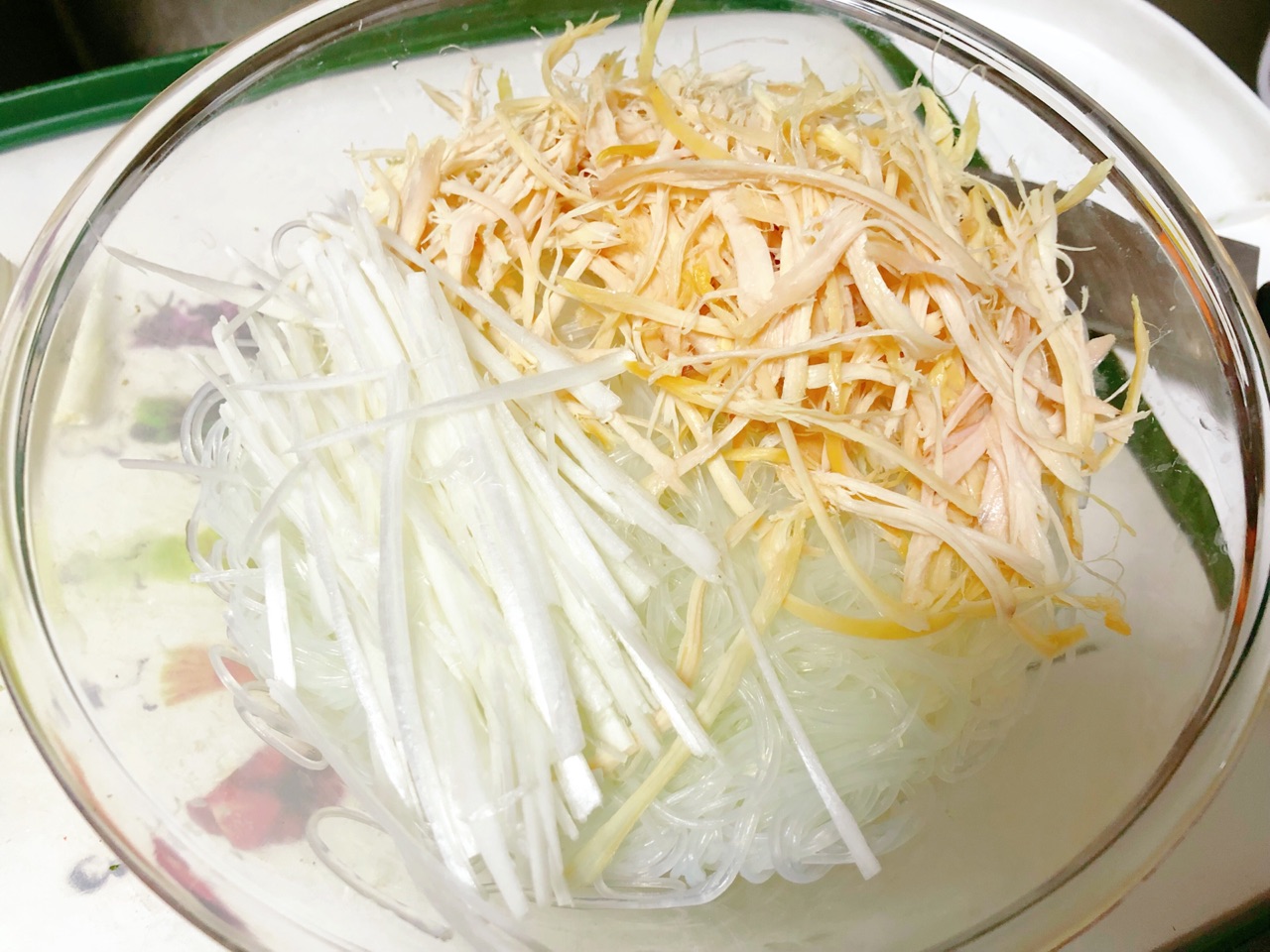 芥末鸡丝拌粉丝