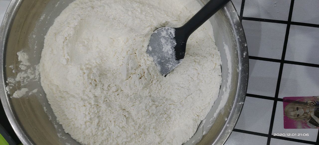 金灿灿的玉米面馒头