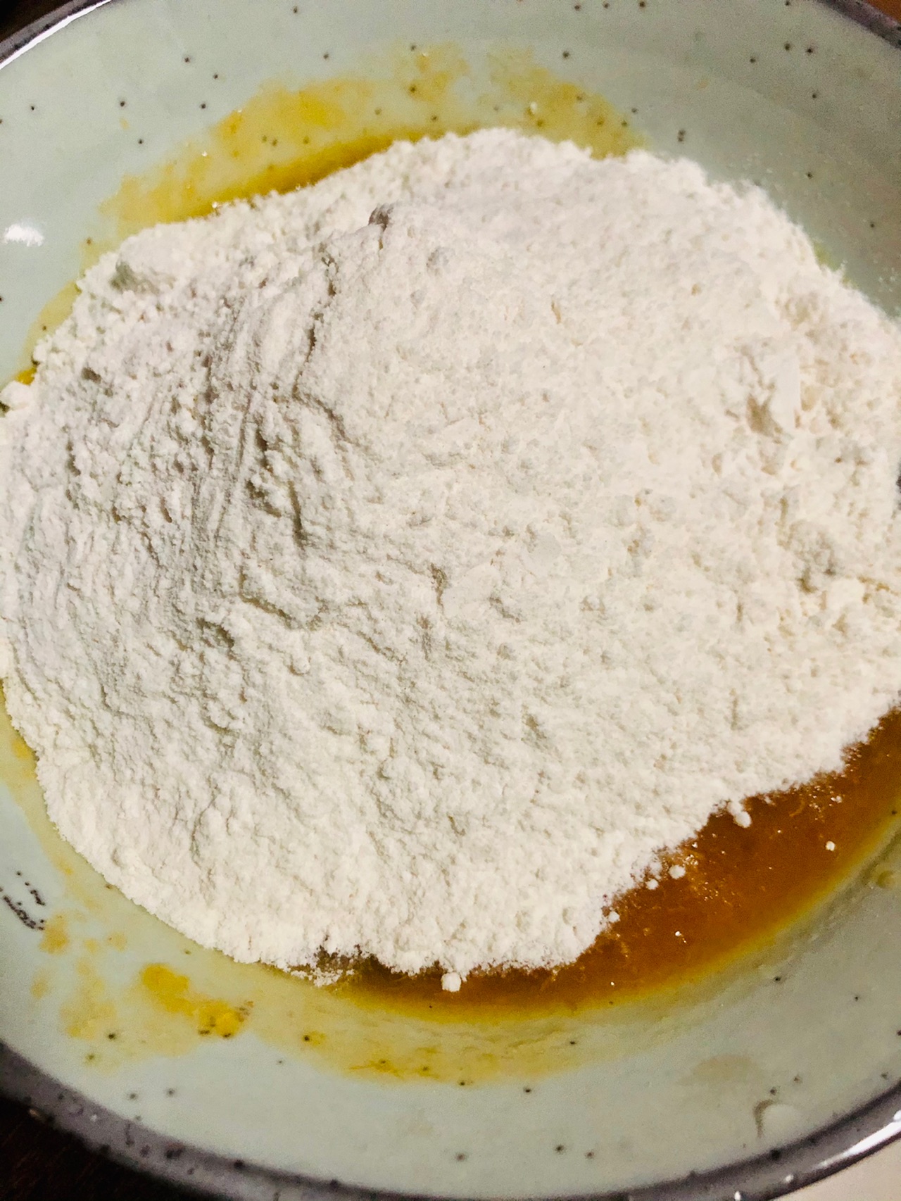金黄的柿子饼