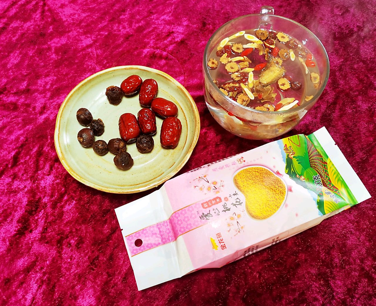 金龙鱼爱心桃花气血双补小米粥