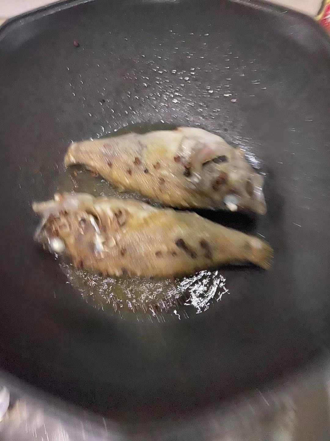金龙鱼橄榄油之红烧海鲫鱼