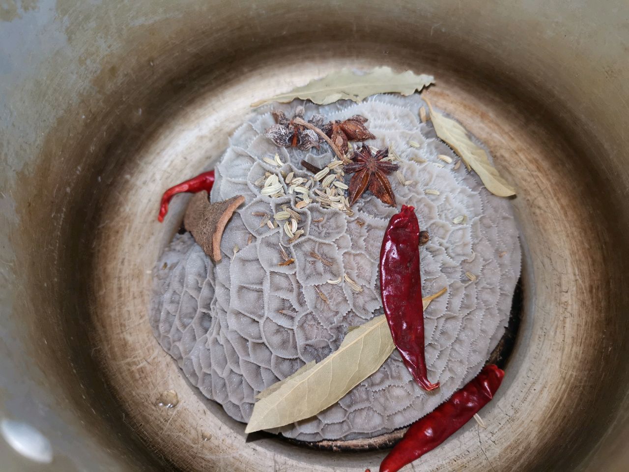 金牛报福|卤水豆腐金钱肚