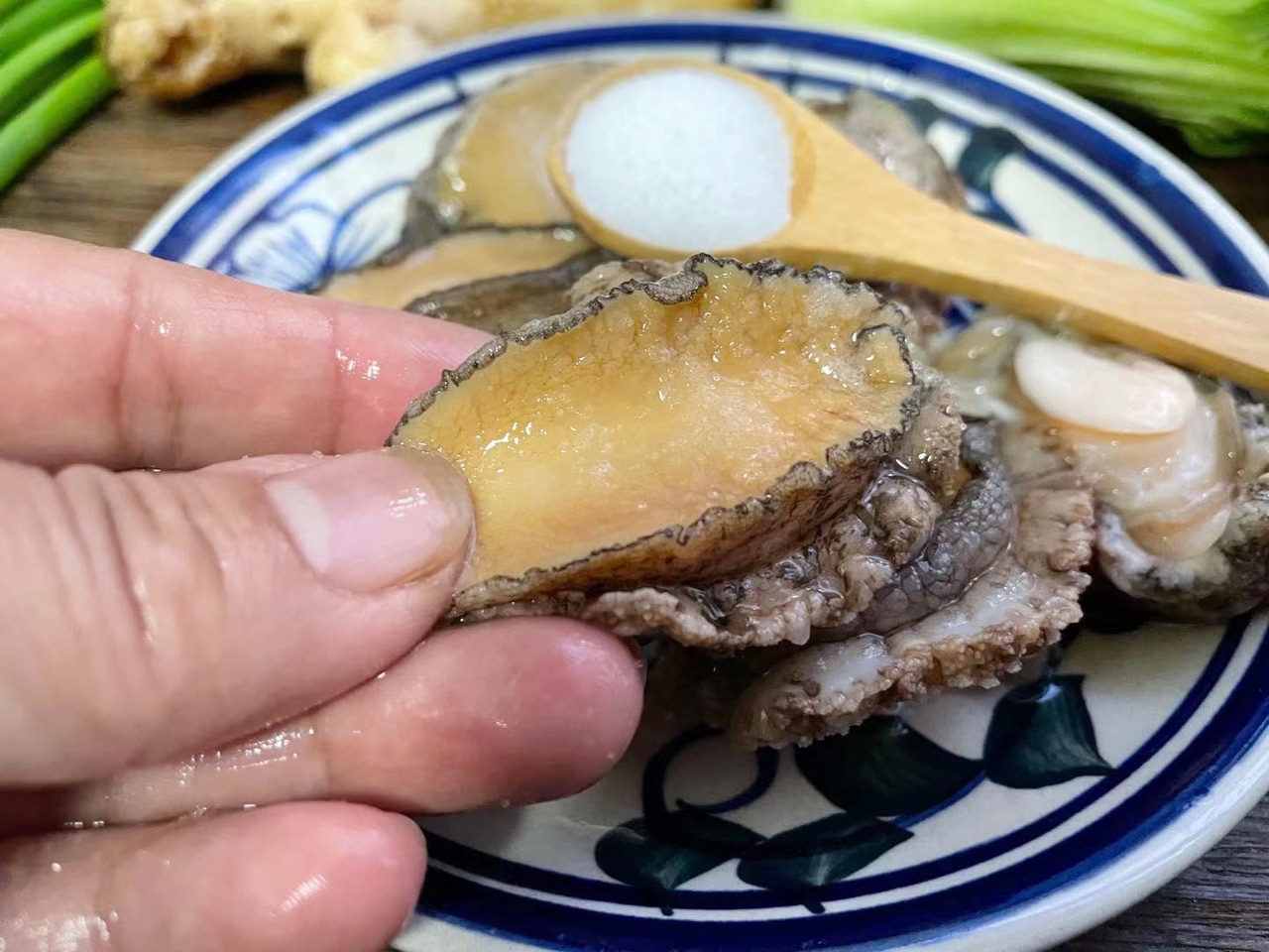 金汤鲍鱼捞饭
