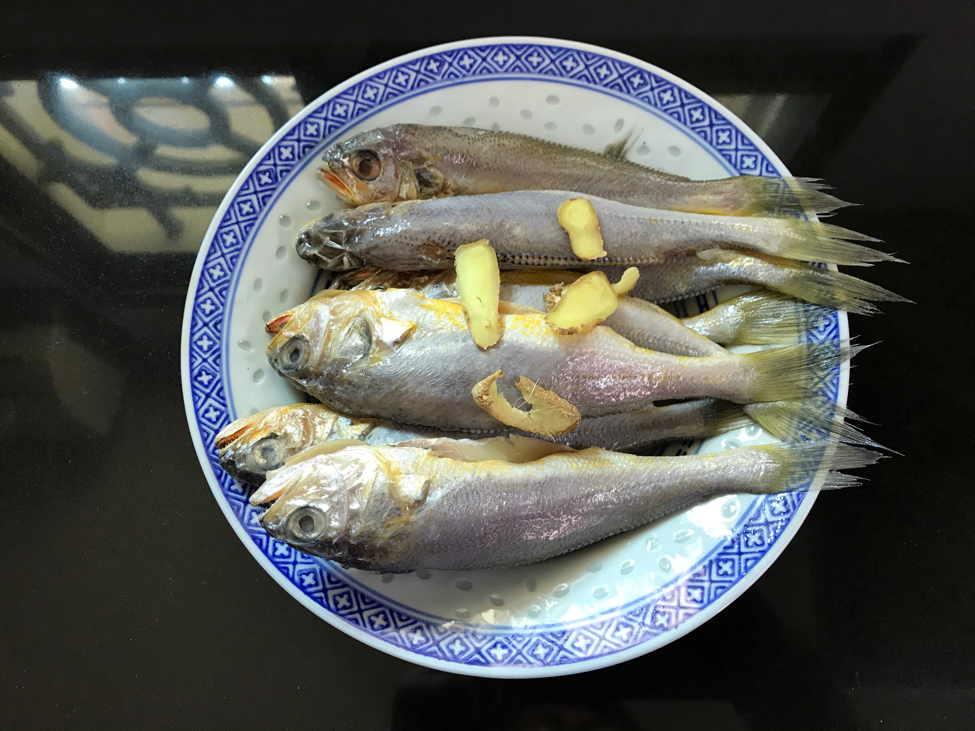 金汤酸菜小黄鱼