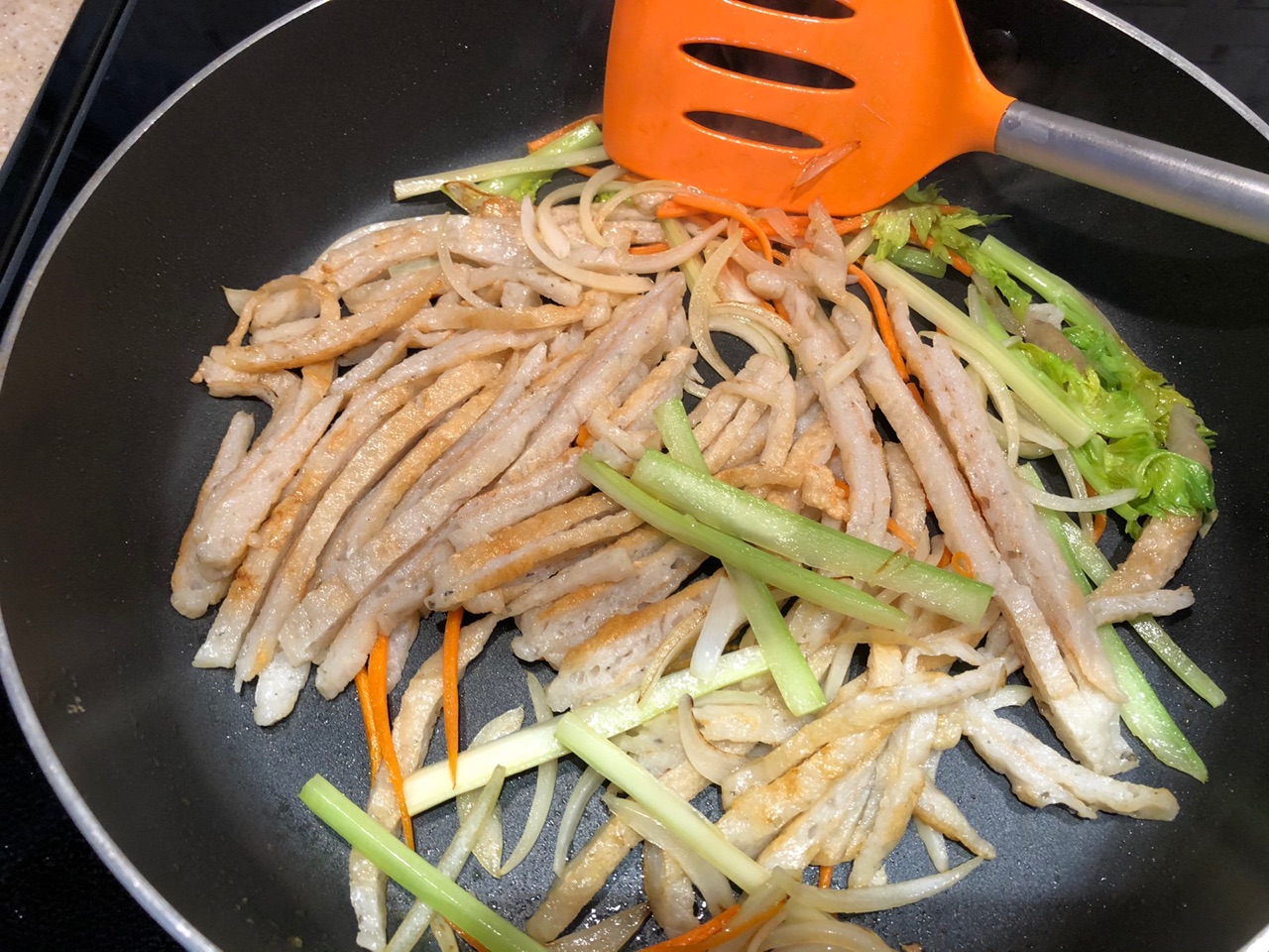 锦绣炒鱼面
