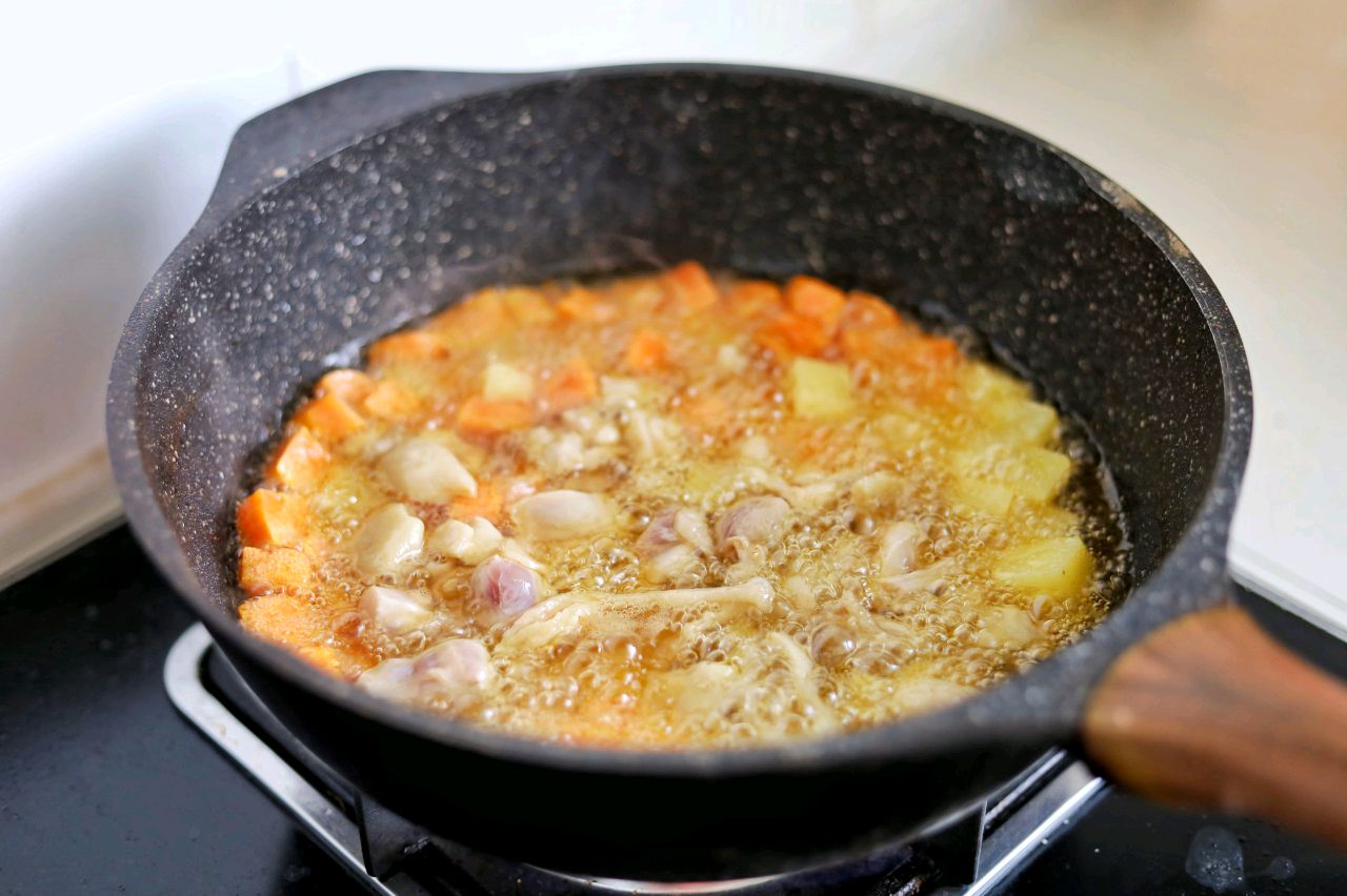 金银满屋宫保鸡丁