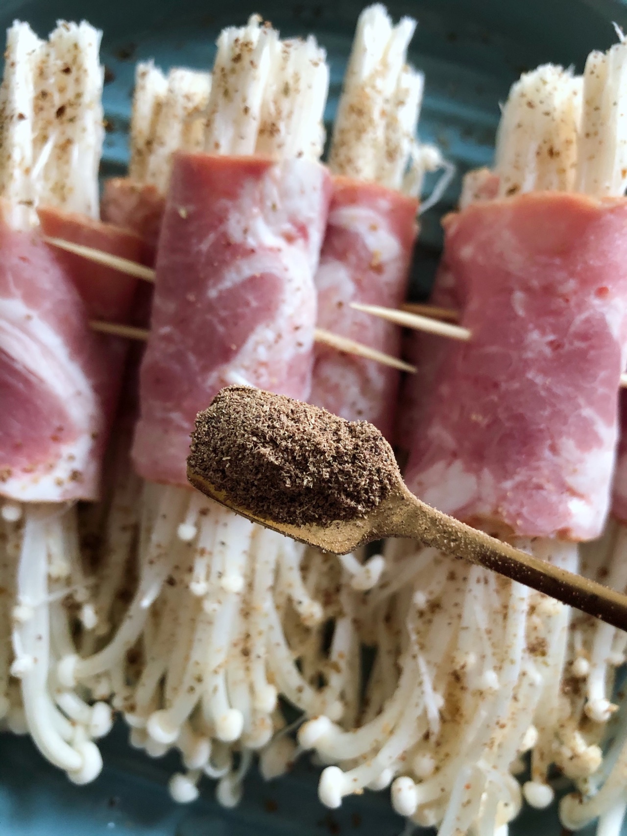 金针菇培根卷