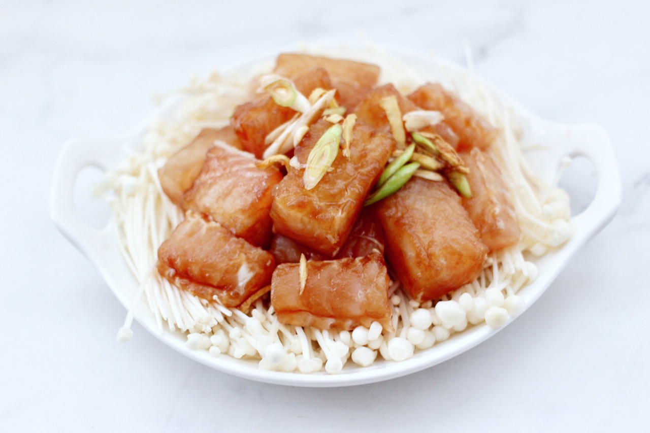 金针菇蒸龙利鱼