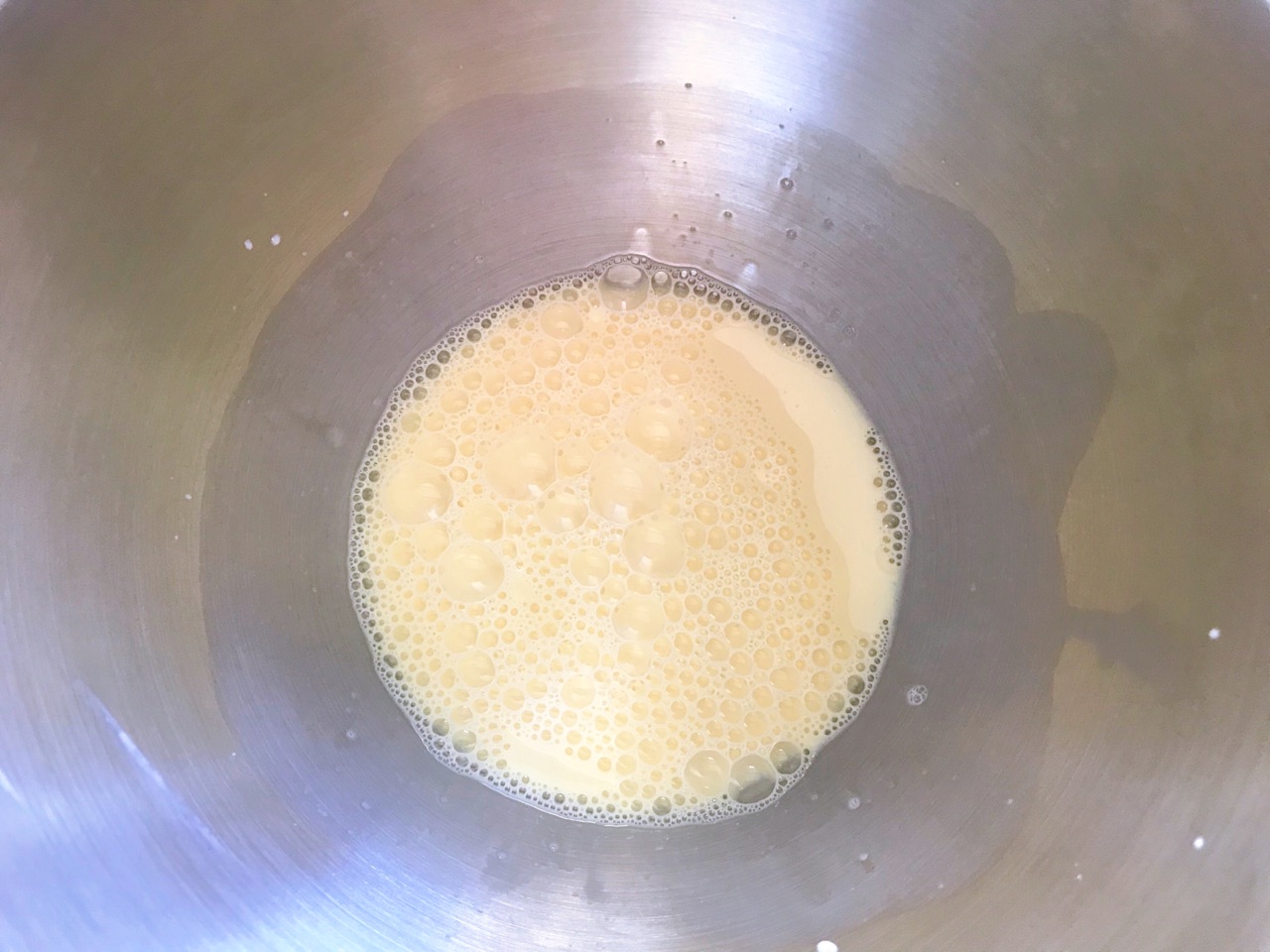 经典原味、蒜香奶酪包