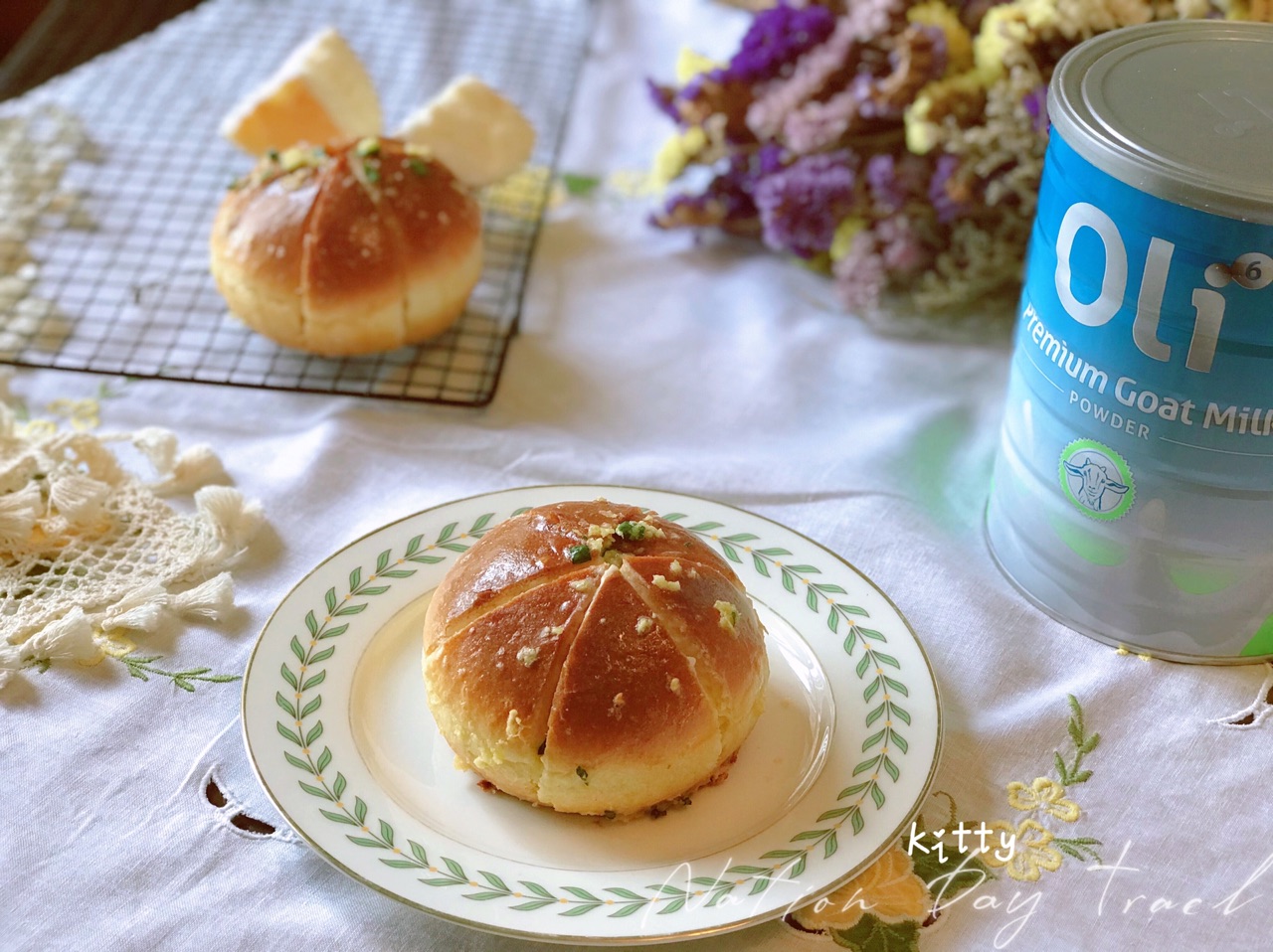 经典原味、蒜香奶酪包