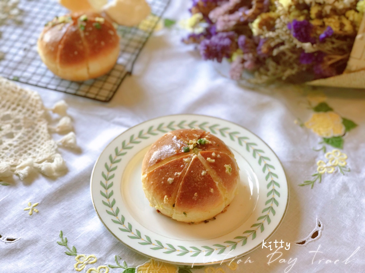 经典原味、蒜香奶酪包