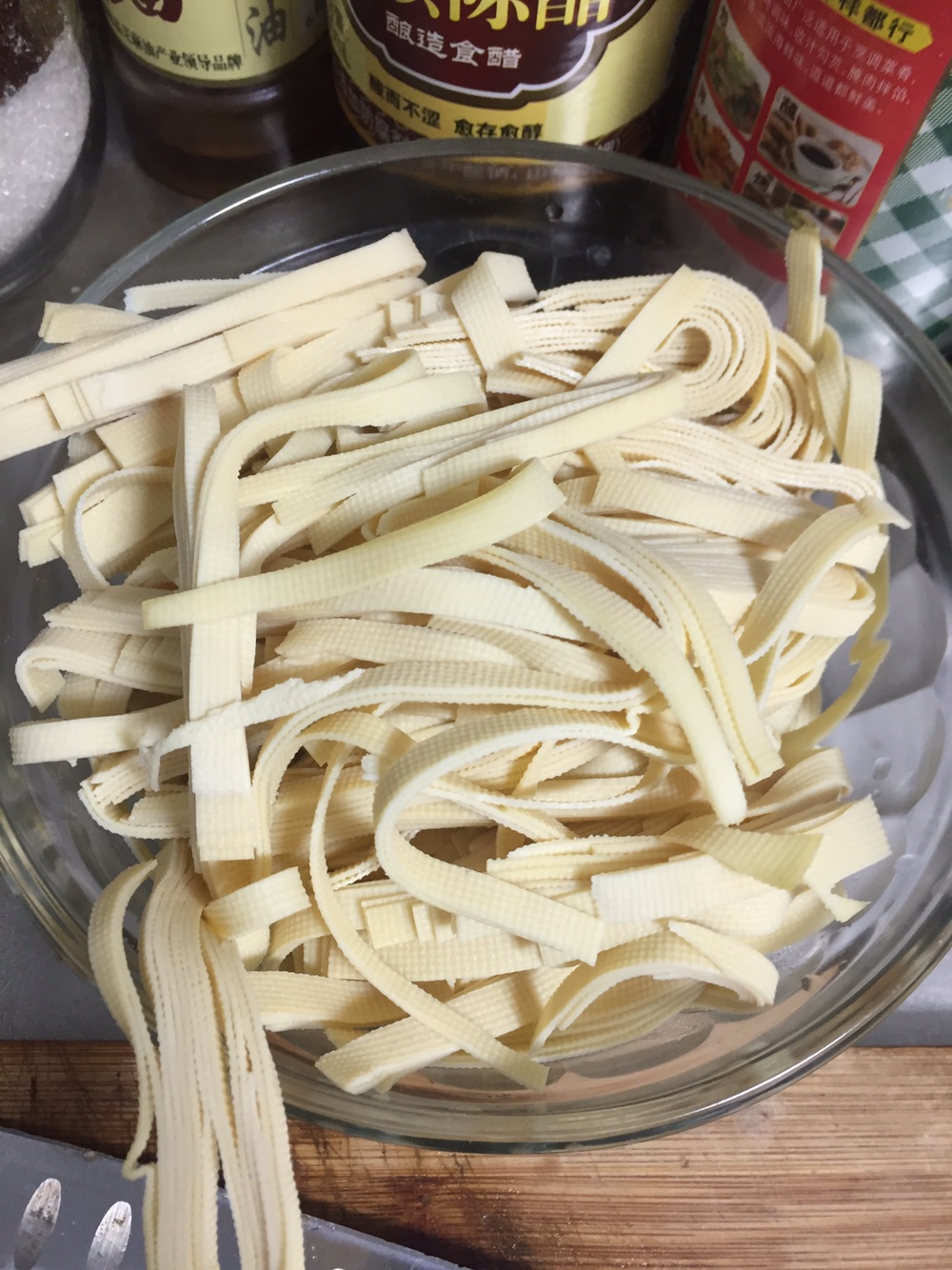韭菜炒百叶