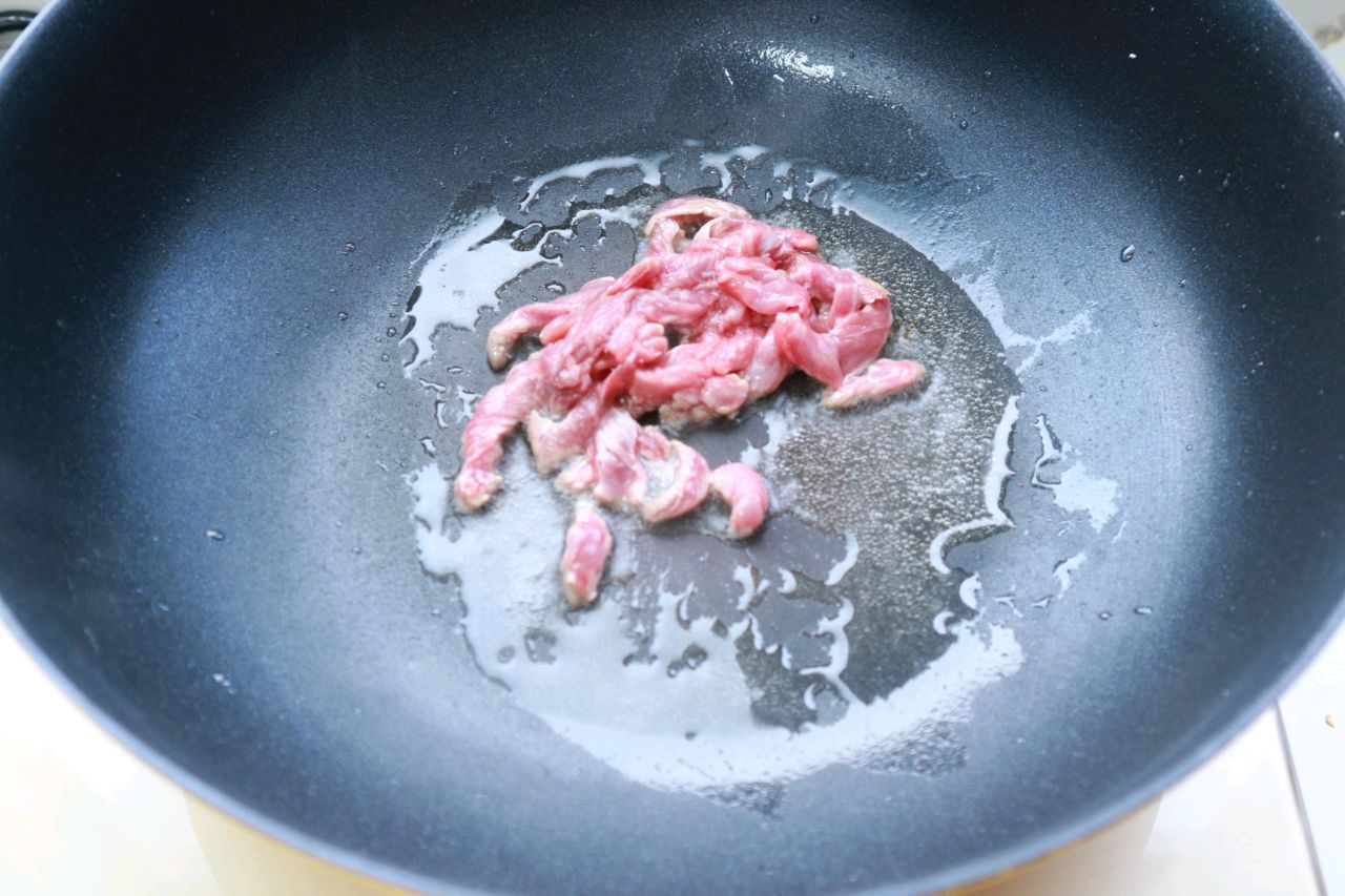 韭菜豆芽卷春饼