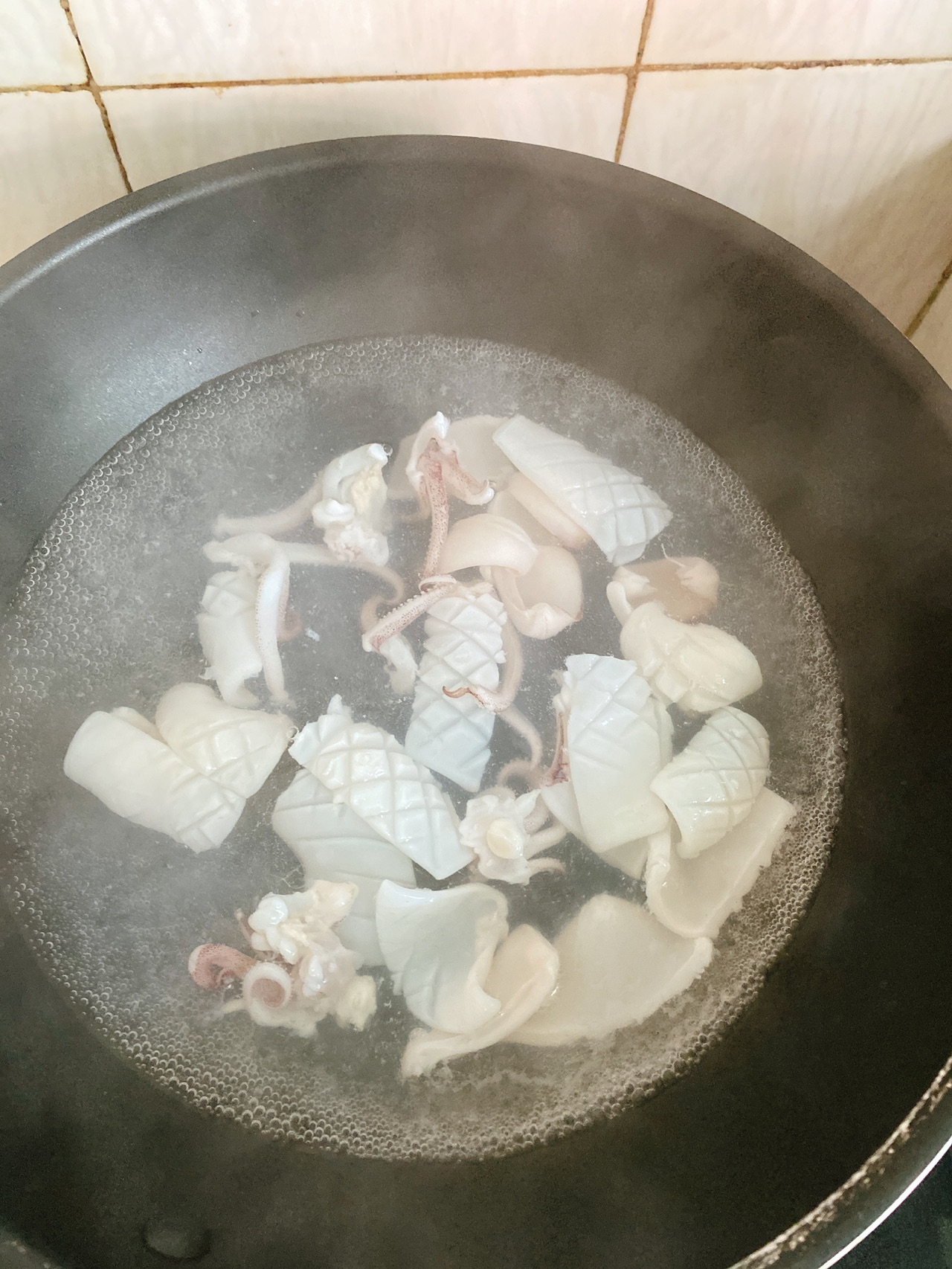 韭菜花炒鱿鱼