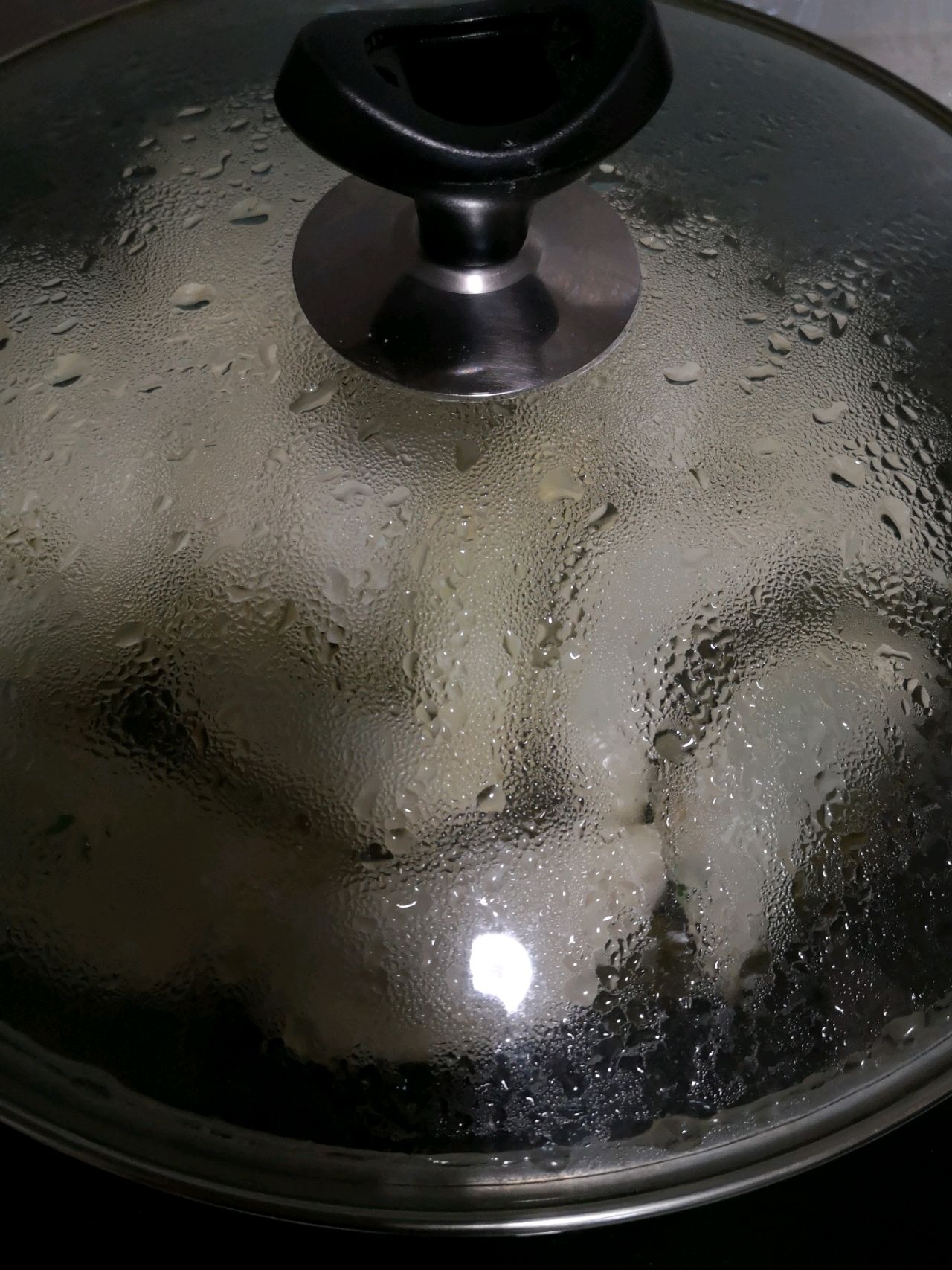 韭菜鸡蛋馅锅贴