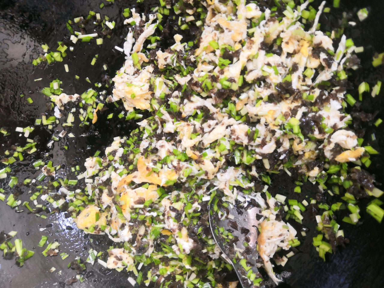 韭菜木耳饺子