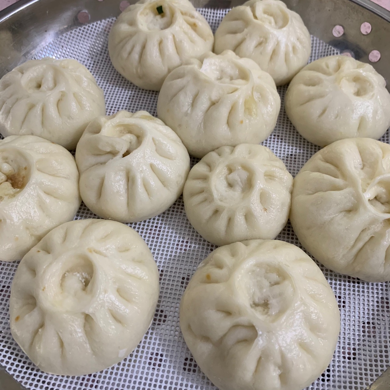 韭菜肉包