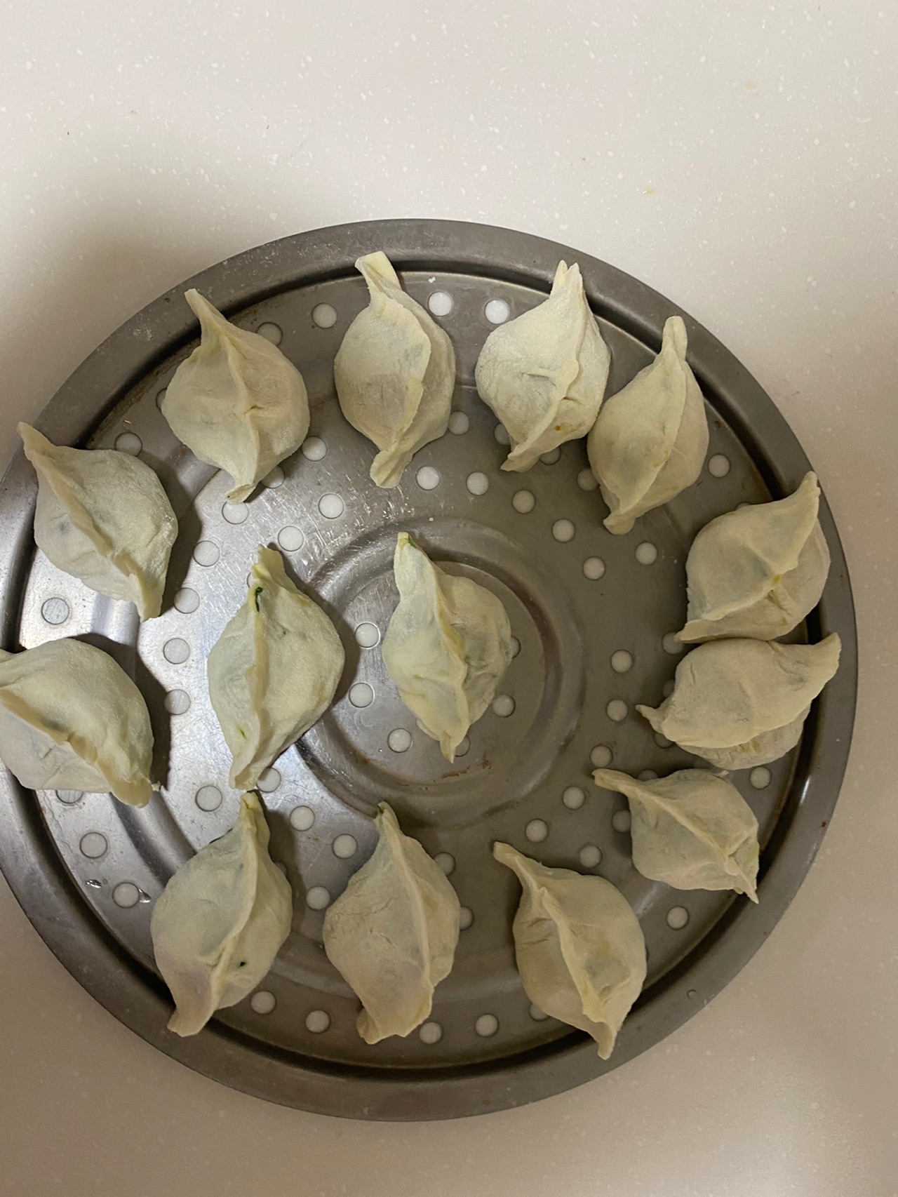 韭菜虾仁饺子