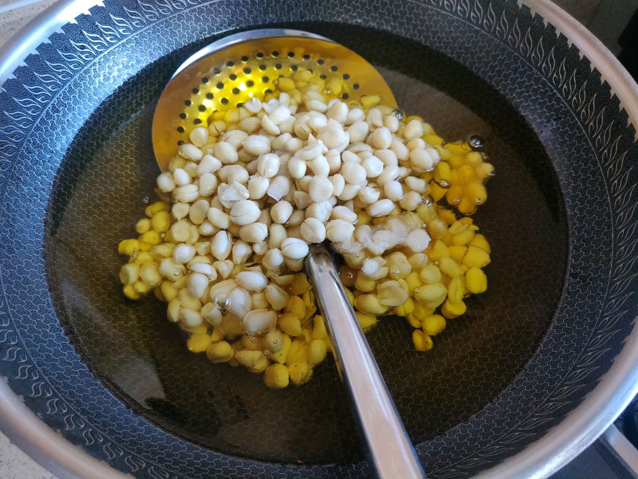 酒鬼花生