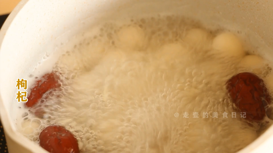 酒酿红枣小汤圆