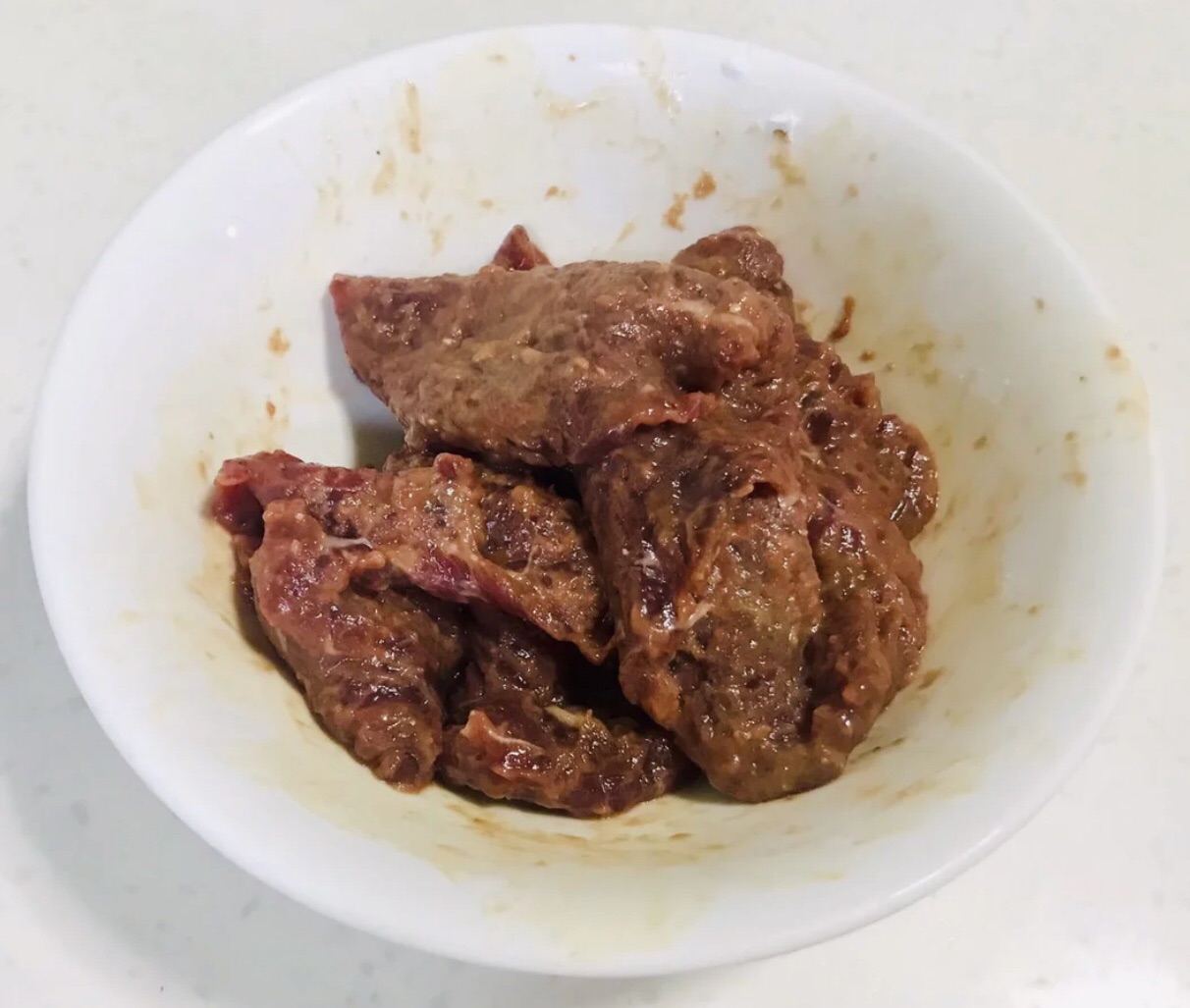 就是喜欢吃肉肉：牛肉手抓饼
