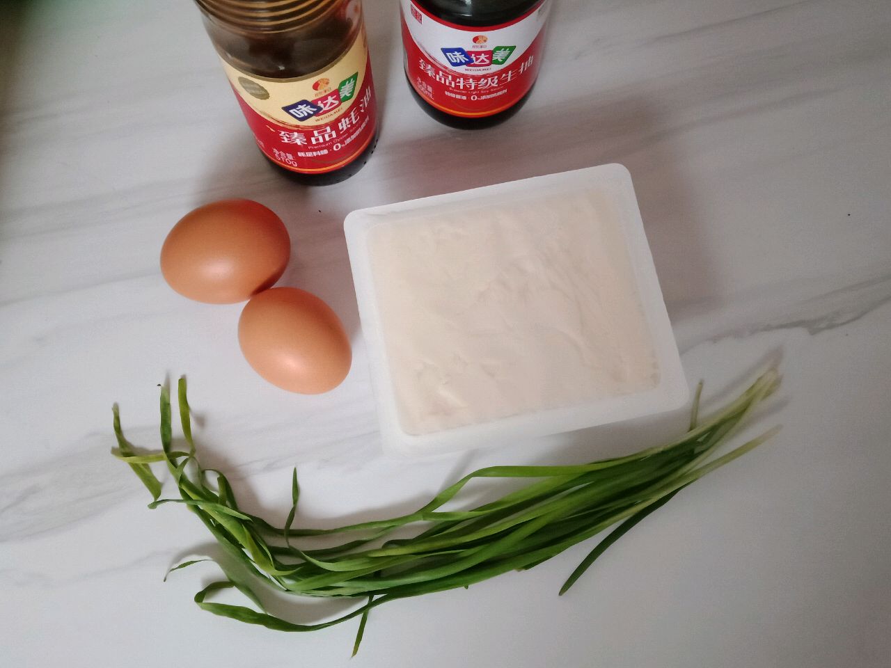韭香豆腐蒸蛋羹