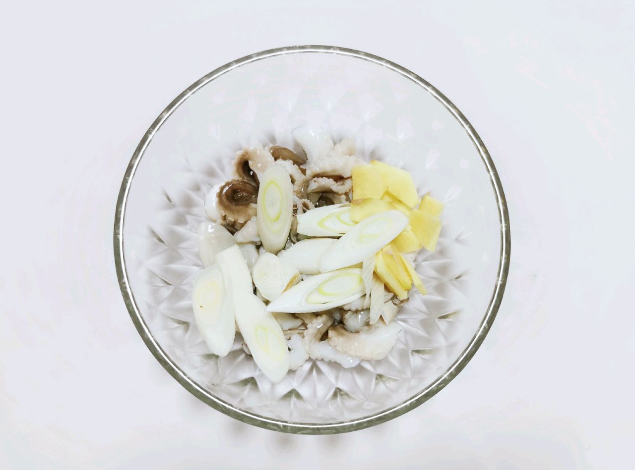 巨好吃的烤墨鱼串串