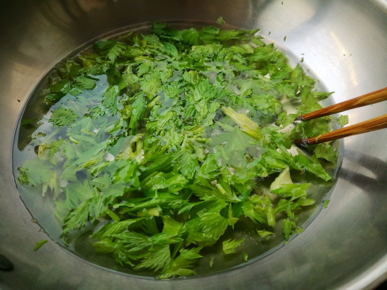 焗南瓜配芹菜番茄沙拉