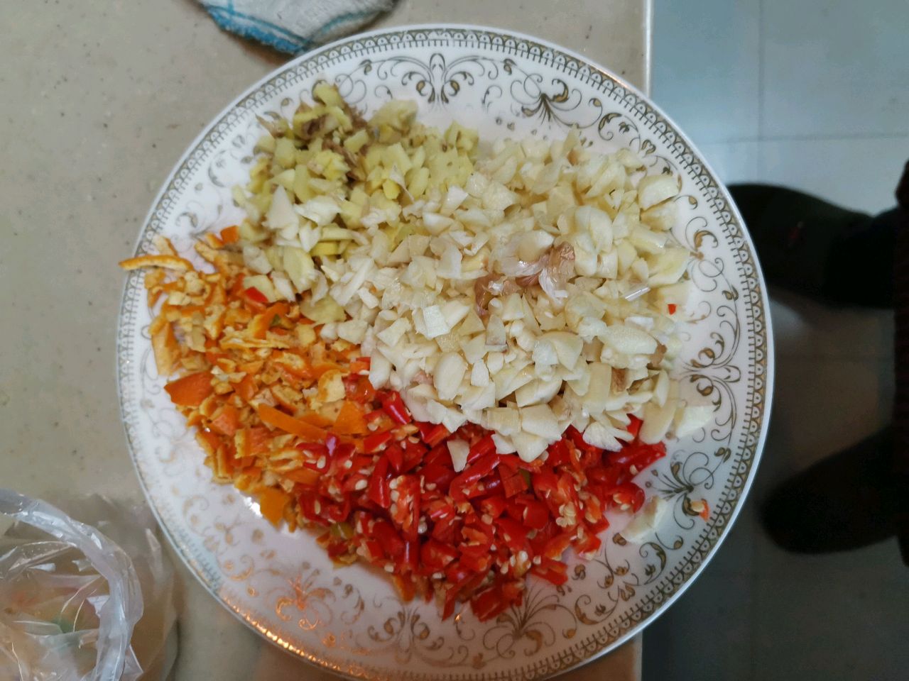 橘皮烧咸鱼鲞