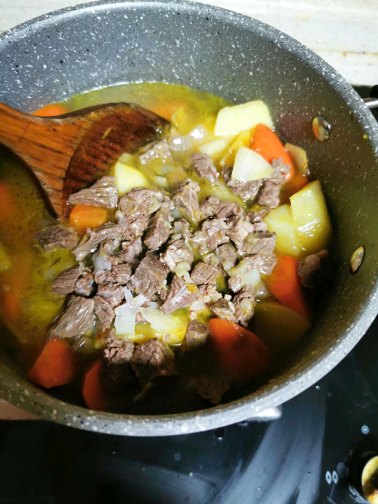 绝不会失手——咖喱土豆牛肉