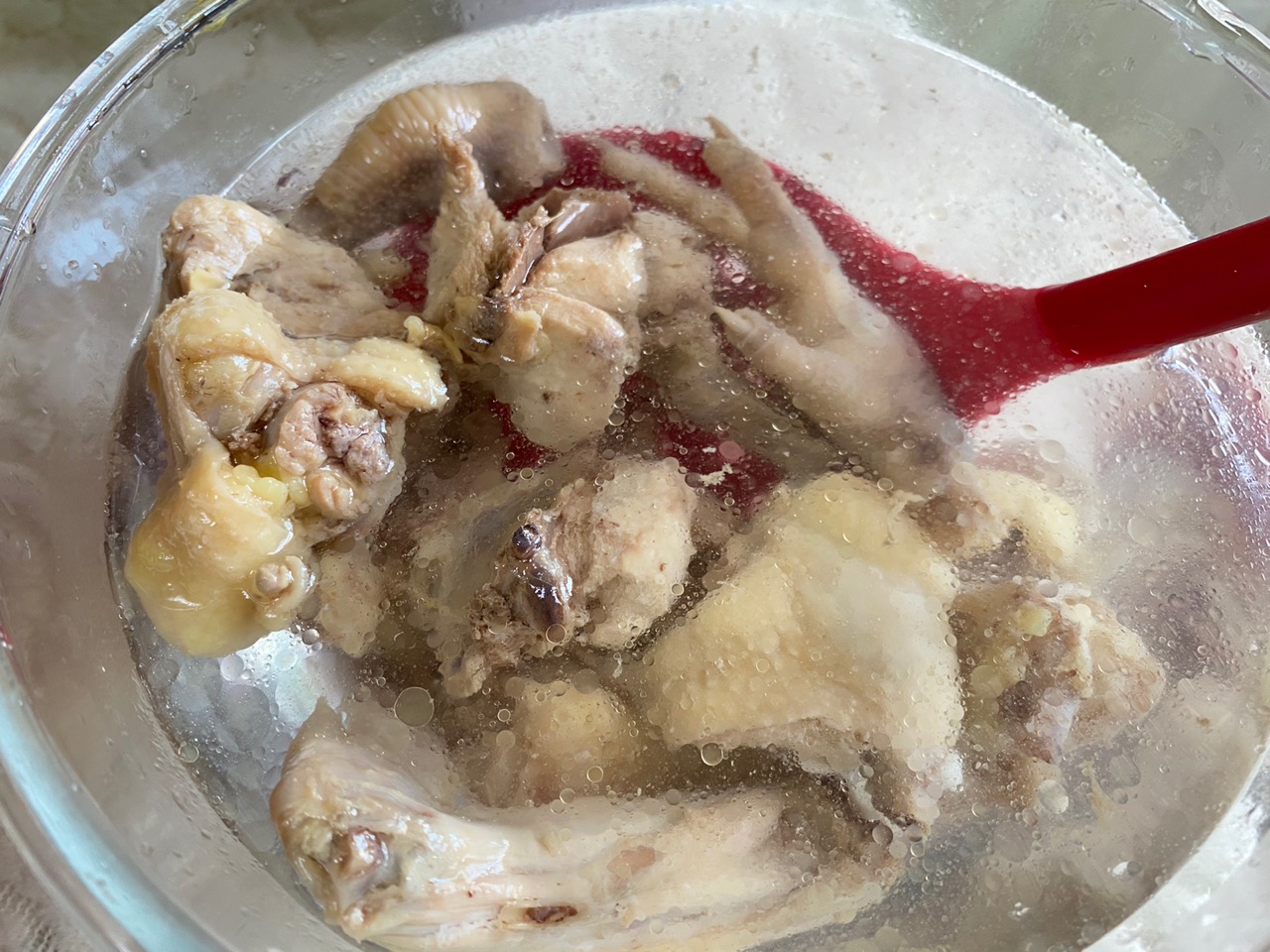 菌菇鸡汤面