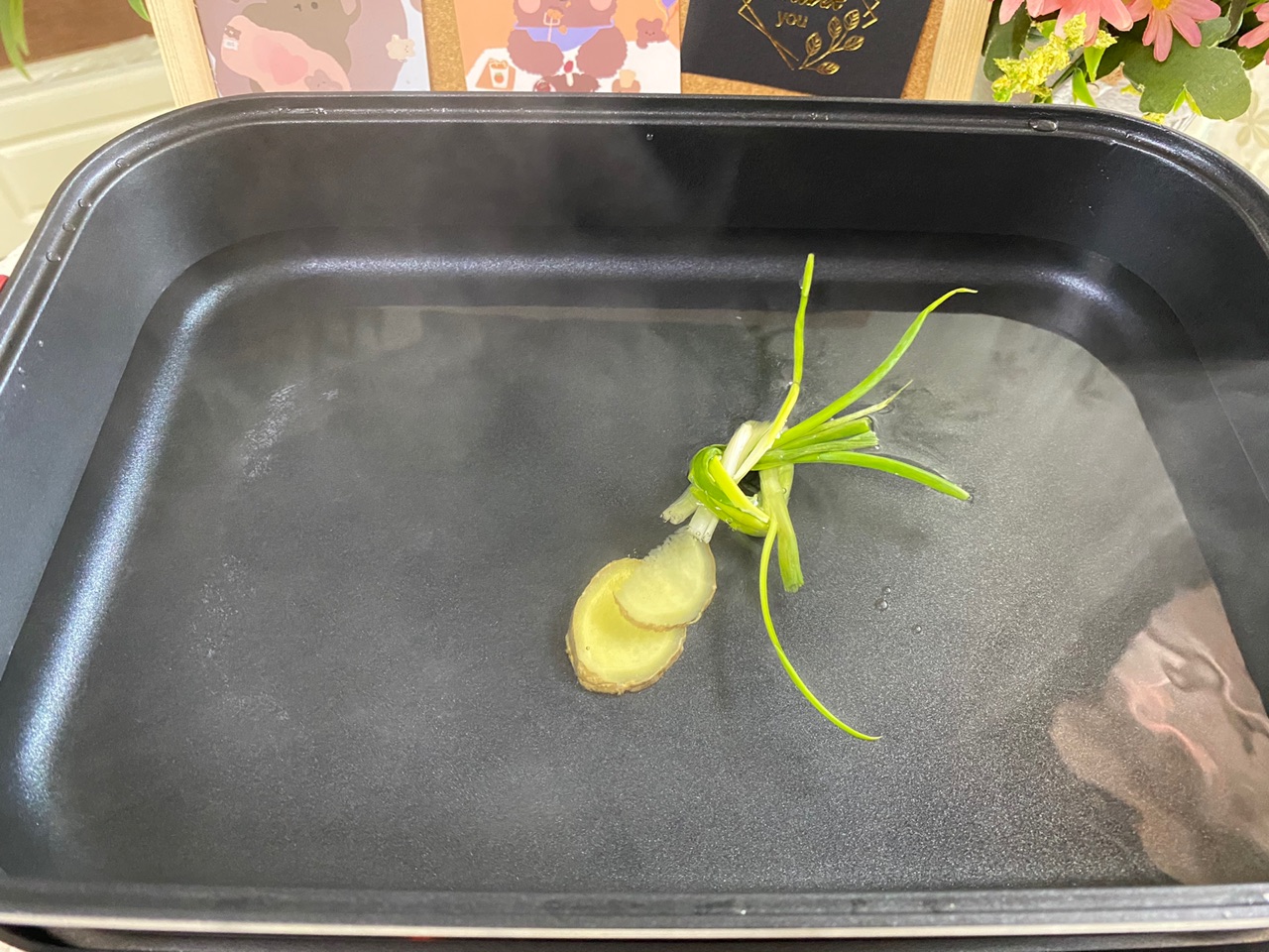 菌菇鸡汤面