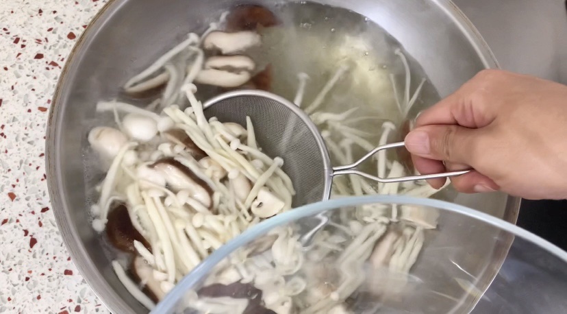 菌菇小炒