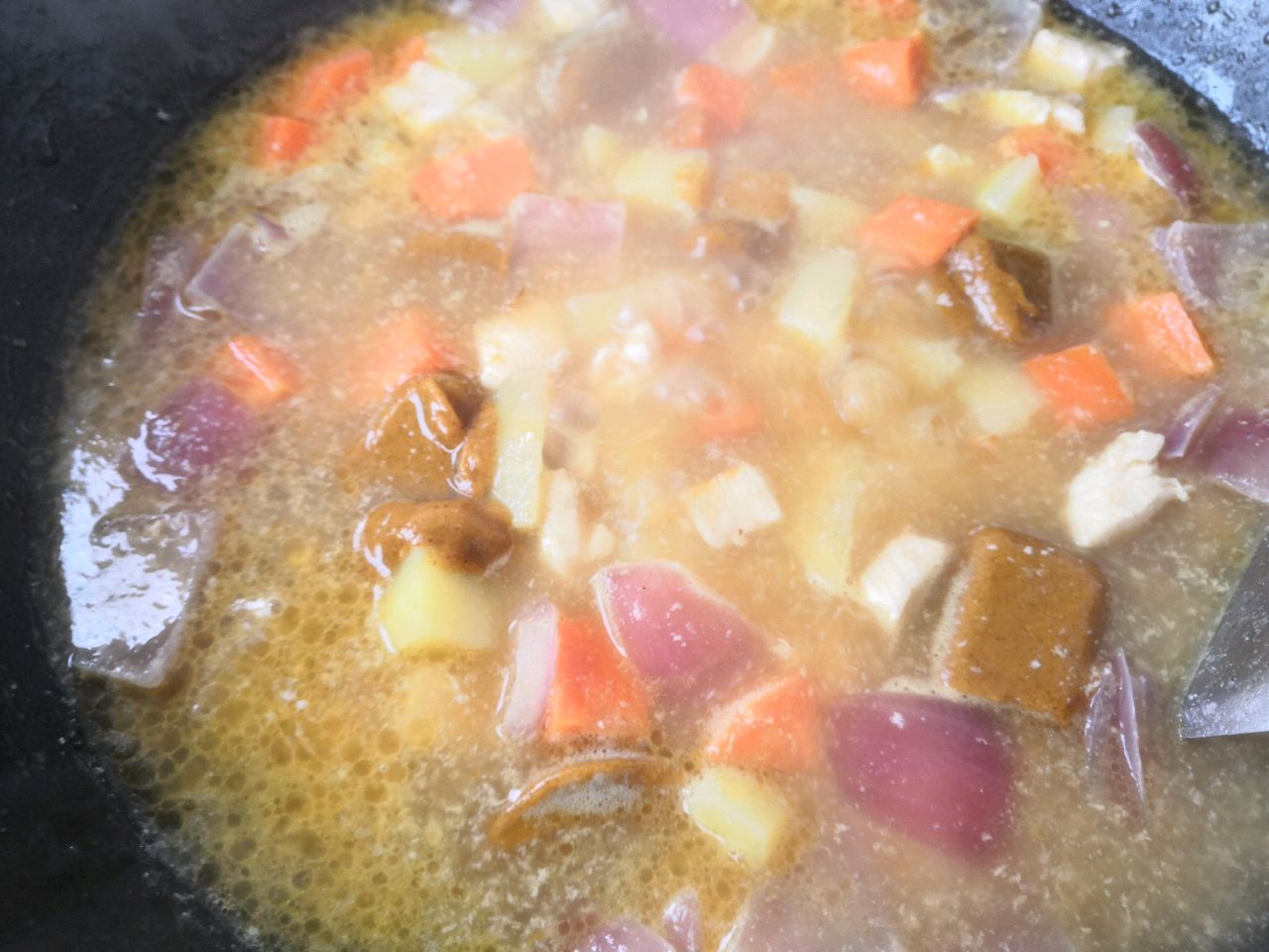 咖喱鸡肉饭