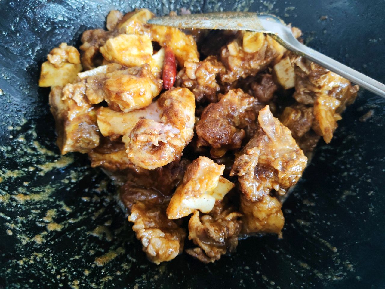 咖喱牛脆骨