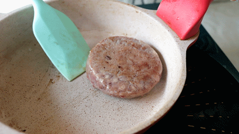 咖喱肉饼饭
