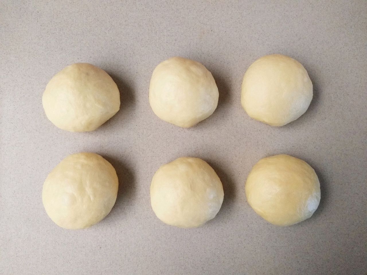 卡通章鱼火腿面包