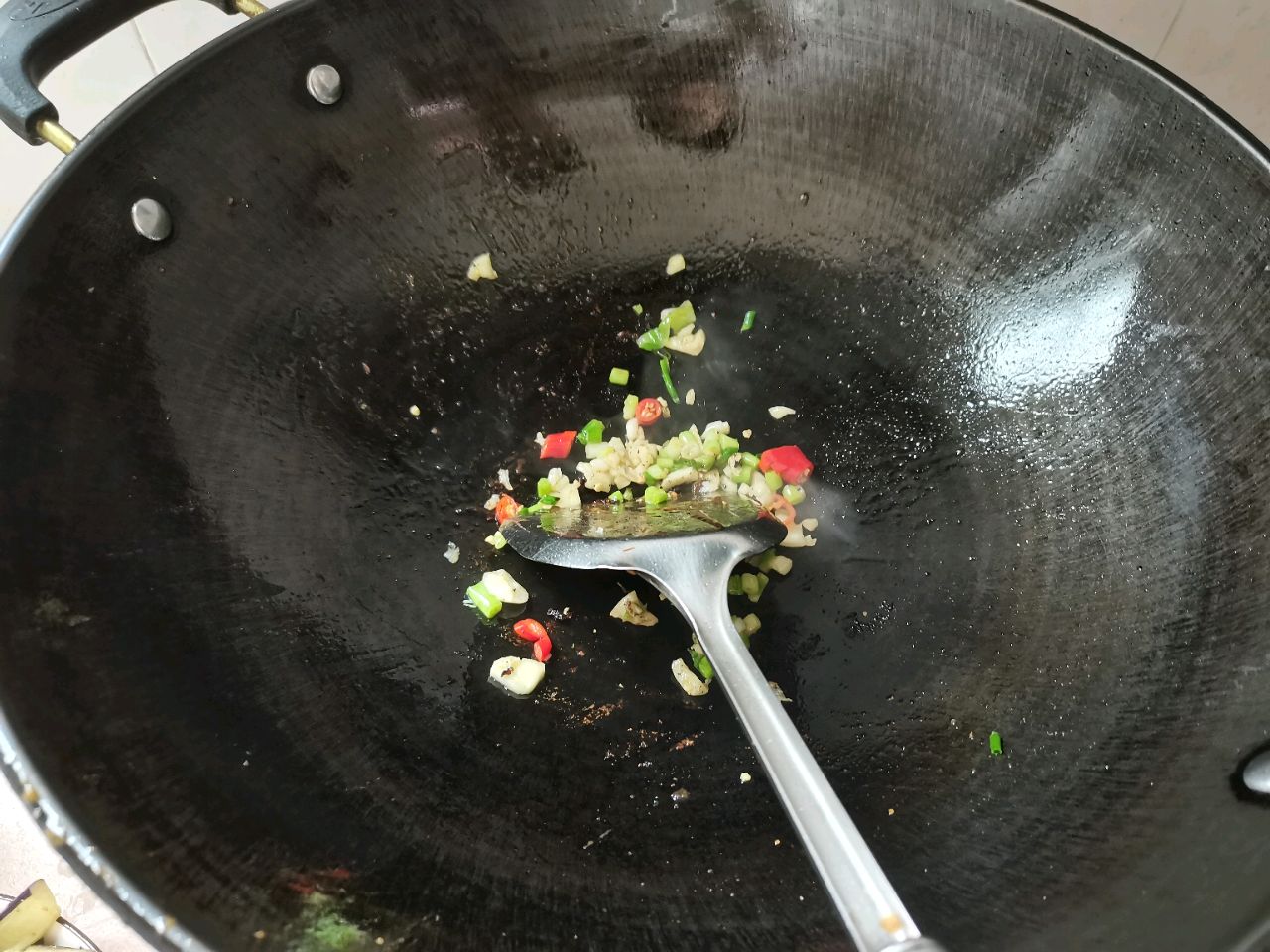 开胃菜•肉丝茄子