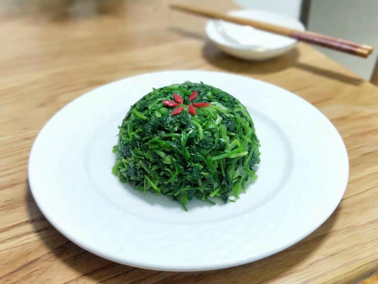 开胃～凉拌香菜