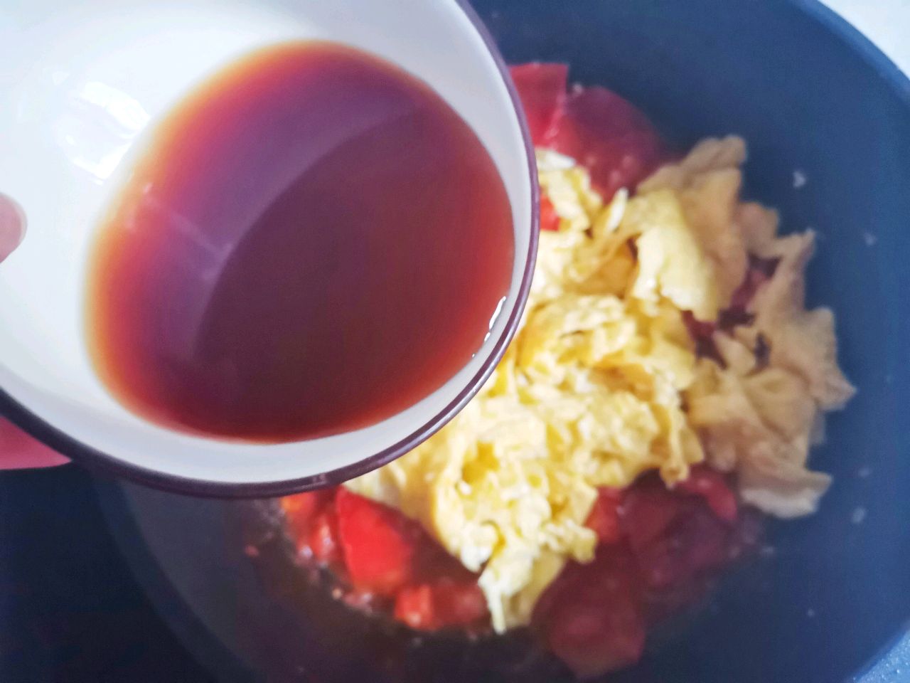 开胃下饭的番茄鸡蛋盖饭