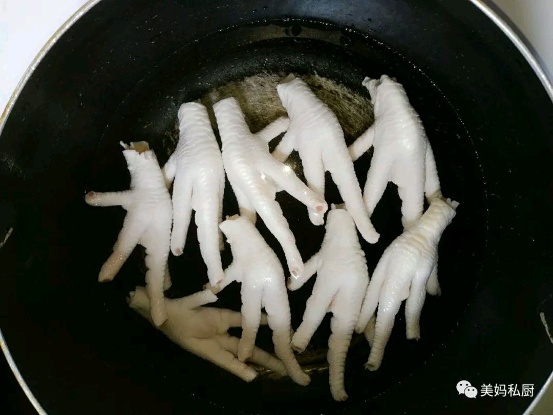 开胃下酒菜陈醋泡鸡爪