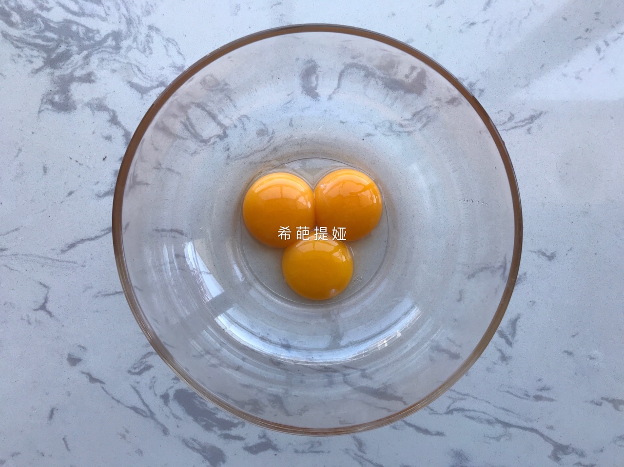 烤牛奶布丁