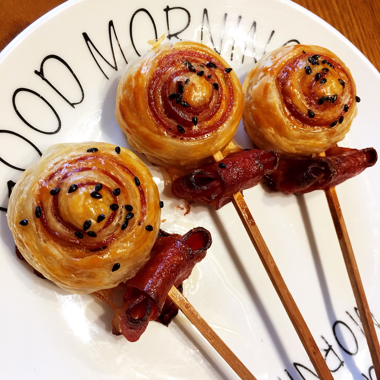 可爱的手抓饼棒棒糖